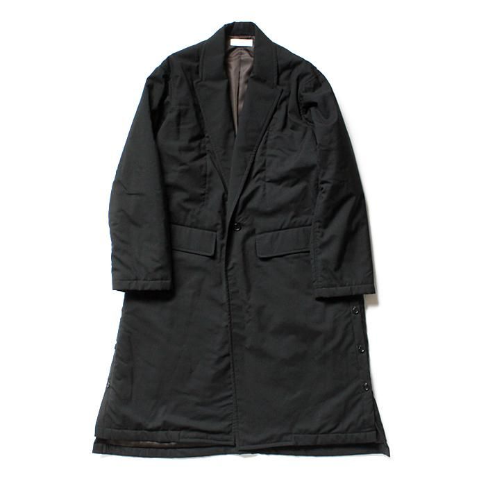 136327689 THEE(シー)/ WT-CO-02 padded gown coat 中綿入りガウンコート - Black 01