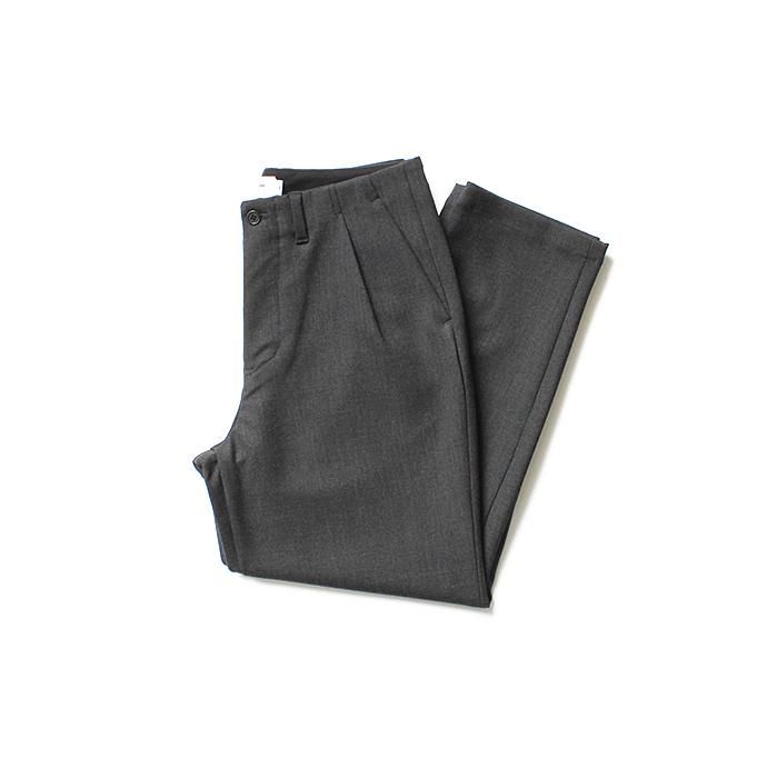 136996701 STILL BY HAND / PT0284 ウール混ダブルクロス ワンタックパンツ - Charcoal 01