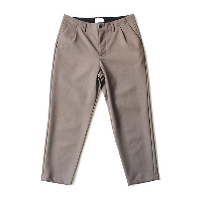 136996854 STILL BY HAND / PT0284 ウール混ダブルクロス ワンタックパンツ - Mocha Beige 01