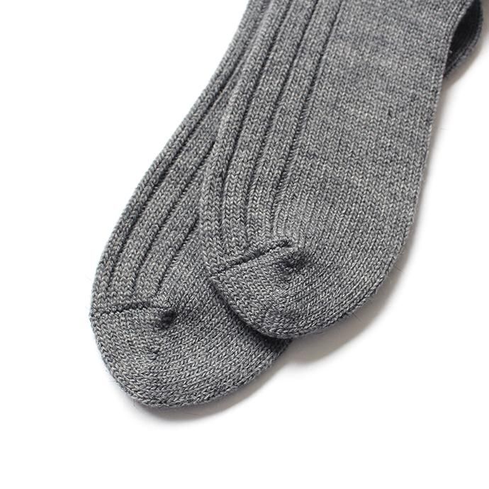 137428882 Trad Marks / Angora Rib Socks アンゴラ混リブソックス - Dark Grey 02