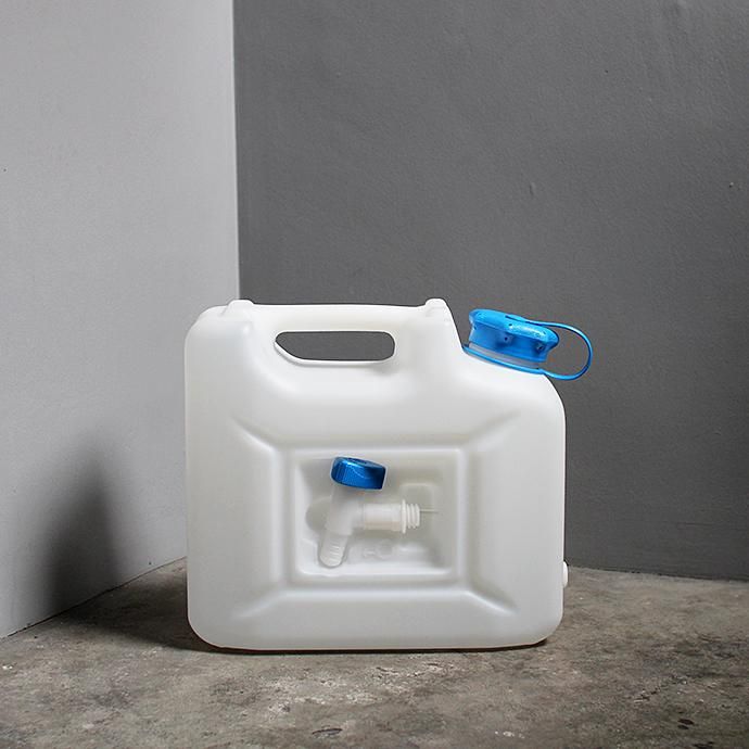 139830990 Hunersdorff / Water Jerrycan PROFI 10L ヒューナースドルフ ウォータージェリーカン 10L<img class='new_mark_img2' src='//img.shop-pro.jp/img/new/icons47.gif' style='border:none;display:inline;margin:0px;padding:0px;width:auto;' /> 02