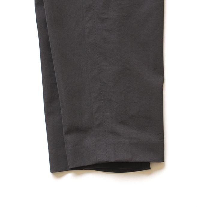 140786536 STILL BY HAND / PT0191 リラックス素材 イージースラックス - Brown<img class='new_mark_img2' src='//img.shop-pro.jp/img/new/icons47.gif' style='border:none;display:inline;margin:0px;padding:0px;width:auto;' /> 02