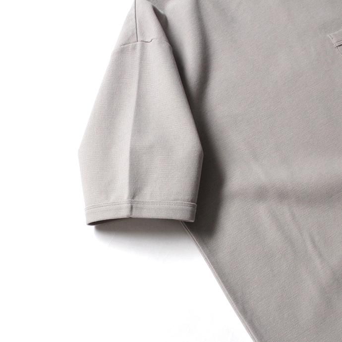 141384814 STILL BY HAND / CS0591 ビッグポケットTシャツ - Grey 02