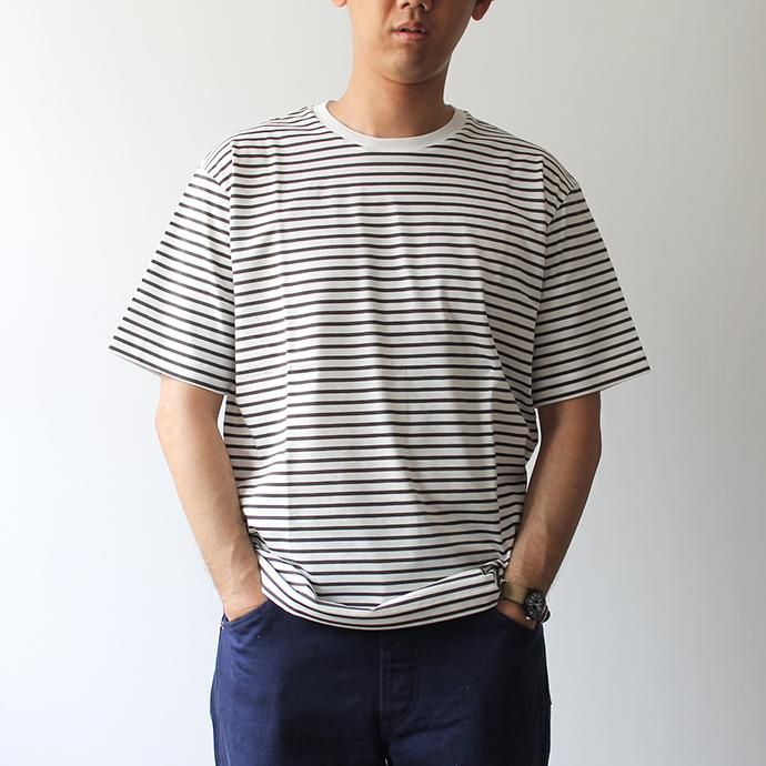 141385311 STILL BY HAND / CS0791 ボーダーTシャツ - White x Charcoal 02