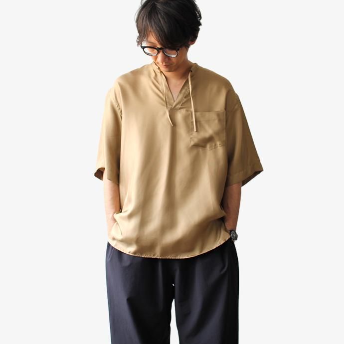 141551560 blurhms / Silk Skipper BHS-19SS024 - Beige 02