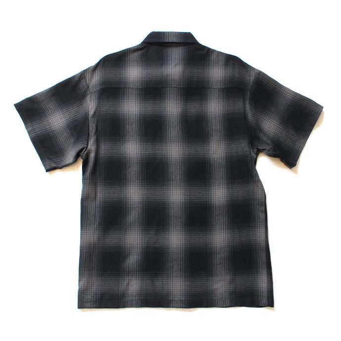 129081963 CalTop / 2000 オンブレチェック S/Sシャツ - Black/Charcoal<img class='new_mark_img2' src='//img.shop-pro.jp/img/new/icons47.gif' style='border:none;display:inline;margin:0px;padding:0px;width:auto;' /> 02