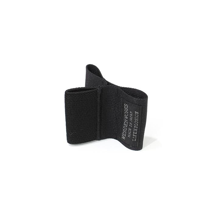 142174848 WERDENWORKS / PEN STAND - Black 02