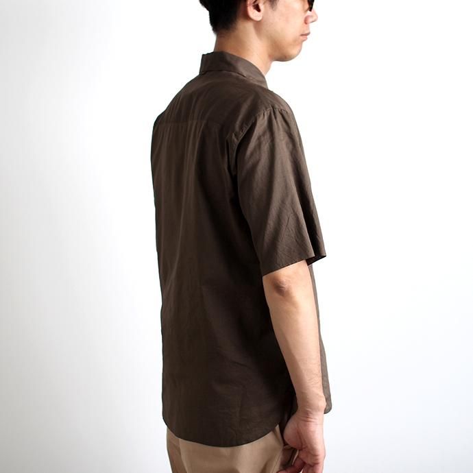142443355 STILL BY HAND / SH0192 ローン素材 S/Sシャツ - Brown 02