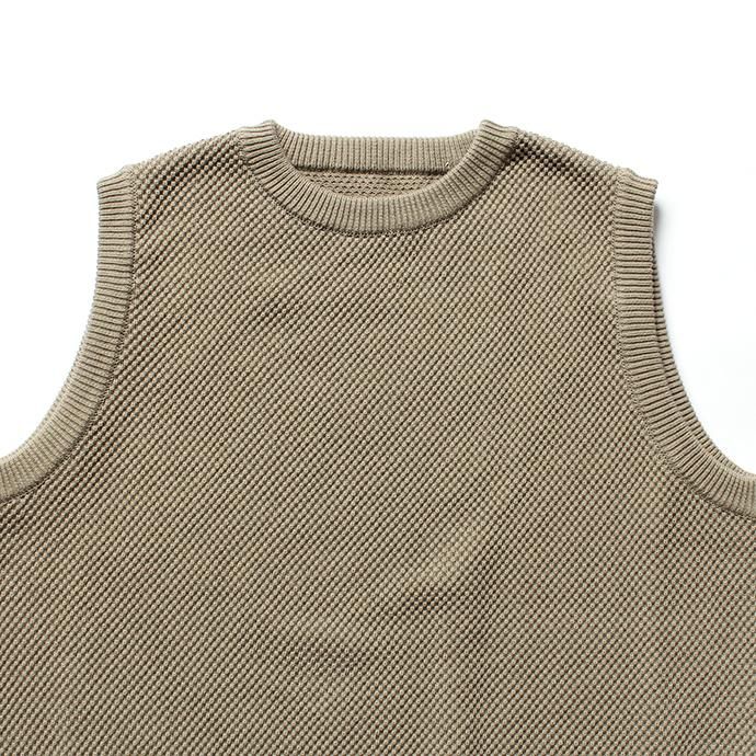 142489336 crepuscule / moss stitch vest 鹿の子ニットベスト 1901-007 - Greybeige<img class='new_mark_img2' src='//img.shop-pro.jp/img/new/icons47.gif' style='border:none;display:inline;margin:0px;padding:0px;width:auto;' /> 02