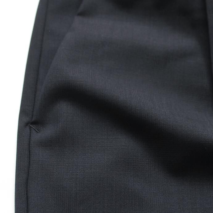 142795282 STILL BY HAND / PT0392 サマーウール イージーショーツ - Navy Check 02