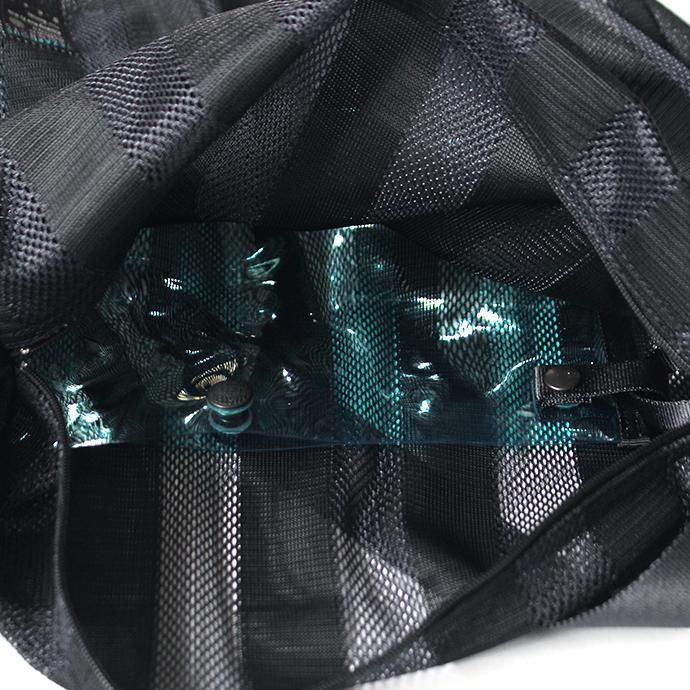 142984142 O-(オー)/ COLOR LINES BAG L メッシュショルダーバッグ 19S-18 - Black/Blue 02
