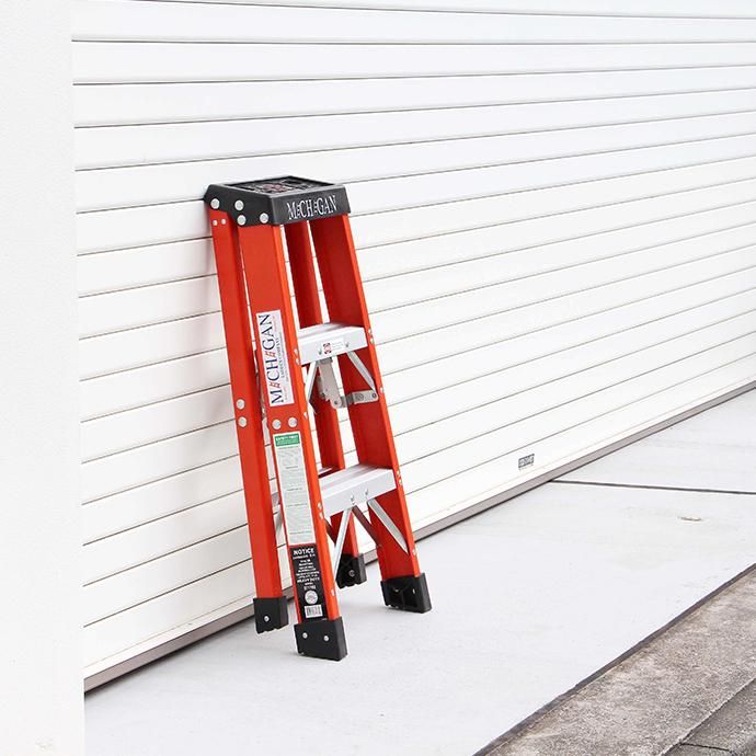 143266284 Michigan Ladder Company / Fiberglass Stepladder ファイバーグラスステップラダー - Size 3 02