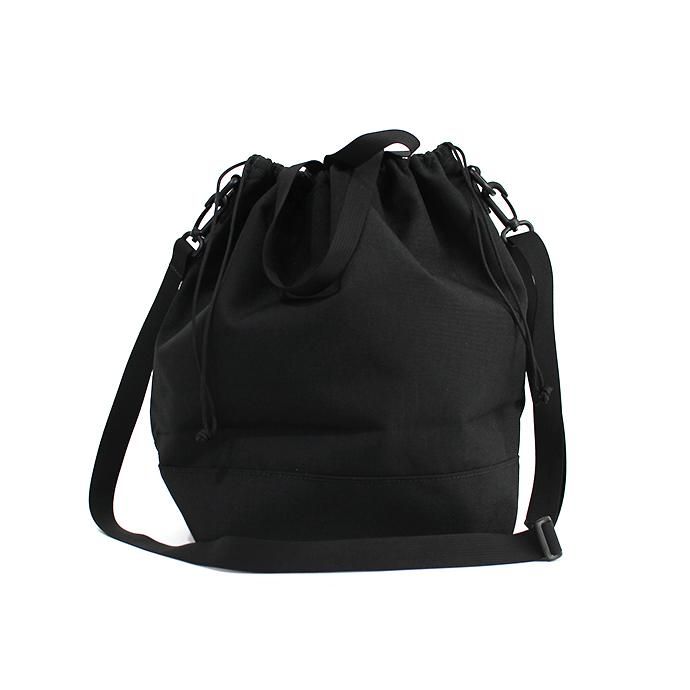 143396957 This is... / Cordura Drawstring Shoulder Bag コーデュラドローストリングショルダーバッグ - ブラック 02