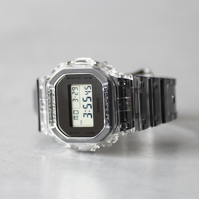 143526348 CASIO G-SHOCK / クリアスケルトンGショック DW-5600SK-1 02