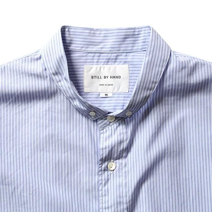 144602562 STILL BY HAND / SH0293 ナローカラーロングシャツ - Blue Stripe<img class='new_mark_img2' src='//img.shop-pro.jp/img/new/icons47.gif' style='border:none;display:inline;margin:0px;padding:0px;width:auto;' /> 02