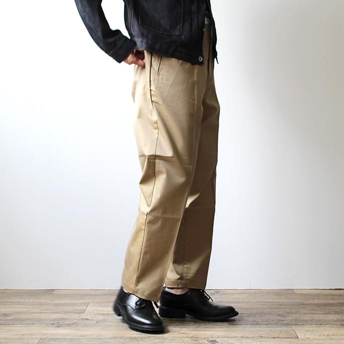 144603274 STILL BY HAND / PT0693 バーバリー素材スラックス - Beige<img class='new_mark_img2' src='//img.shop-pro.jp/img/new/icons20.gif' style='border:none;display:inline;margin:0px;padding:0px;width:auto;' /> 02