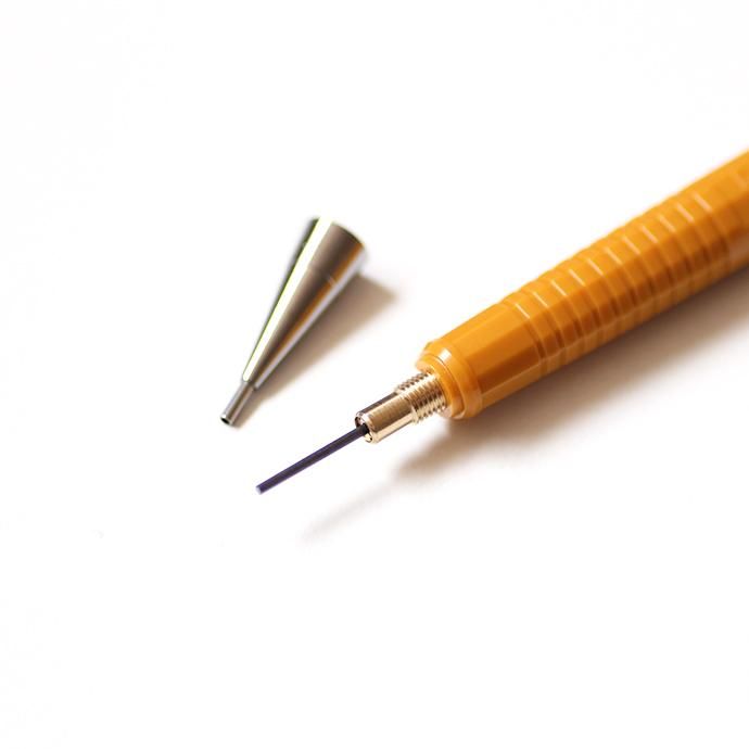 144741707 Pentel / P209 シャープペンシル 日本未発売 0.9mm イエロー 02
