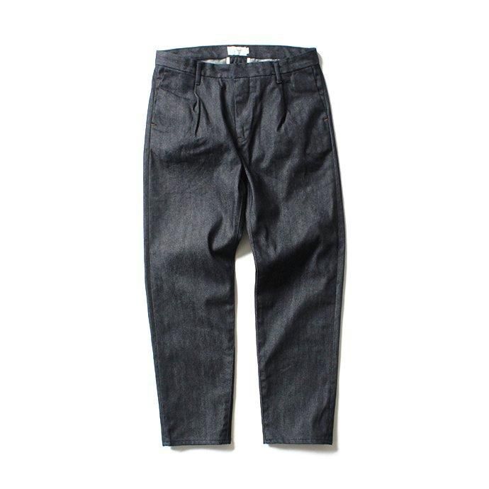 144769469 STILL BY HAND / DN0393 ワンタックデニムパンツ 01