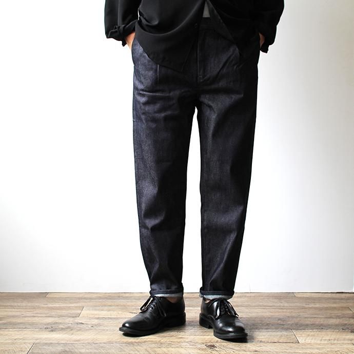 144769469 STILL BY HAND / DN0393 ワンタックデニムパンツ 02