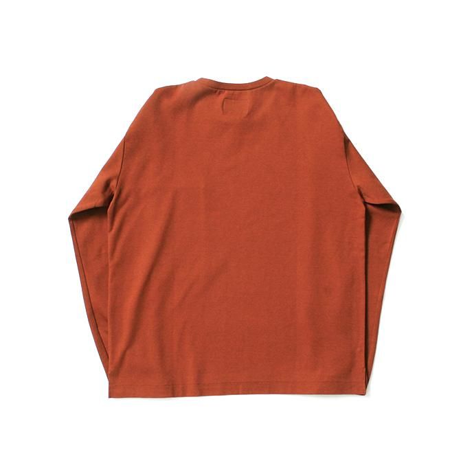 144965334 STILL BY HAND / CS0193 ラージポケットロングスリーブTシャツ - Brick<img class='new_mark_img2' src='//img.shop-pro.jp/img/new/icons47.gif' style='border:none;display:inline;margin:0px;padding:0px;width:auto;' /> 02