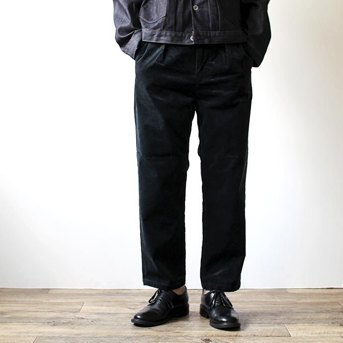 145244200 STILL BY HAND / PT0293 ワンタックコーデュロイパンツ - Dark Green 02