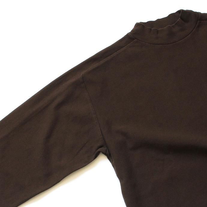145302527 blurhms ROOTSTOCK / Raschel High-Necked P/O - Brown BHS-RKAW19008 02
