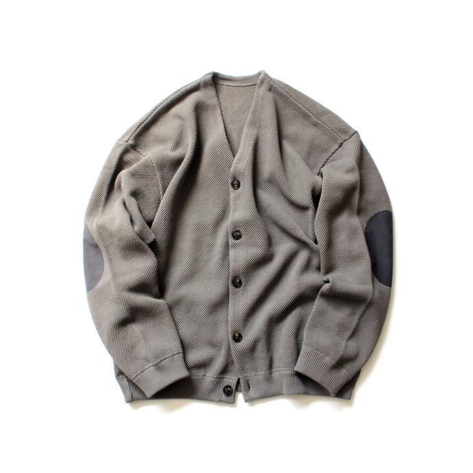 145455846 crepuscule / moss stitch V/N cardigan 1903-002 Gray 鹿の子編みカーディガン グレー<img class='new_mark_img2' src='//img.shop-pro.jp/img/new/icons47.gif' style='border:none;display:inline;margin:0px;padding:0px;width:auto;' /> 02