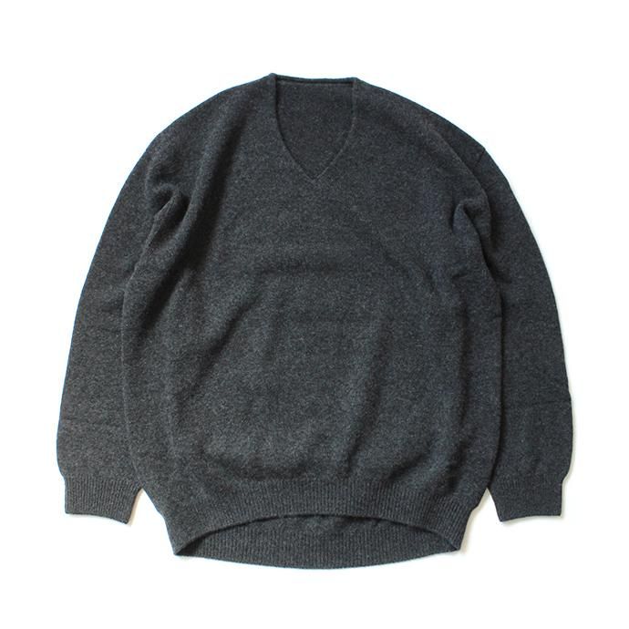 145652649 crepuscule / wholegarment V/N pullover 1903-008 C.Gray ホールガーメントVネックプルオーバー チャコールグレー 01
