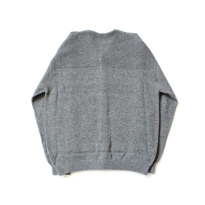145652884 crepuscule / wholegarment V/N cardigan 1903-009 Gray ホールガーメントVネックカーディガン グレー 02