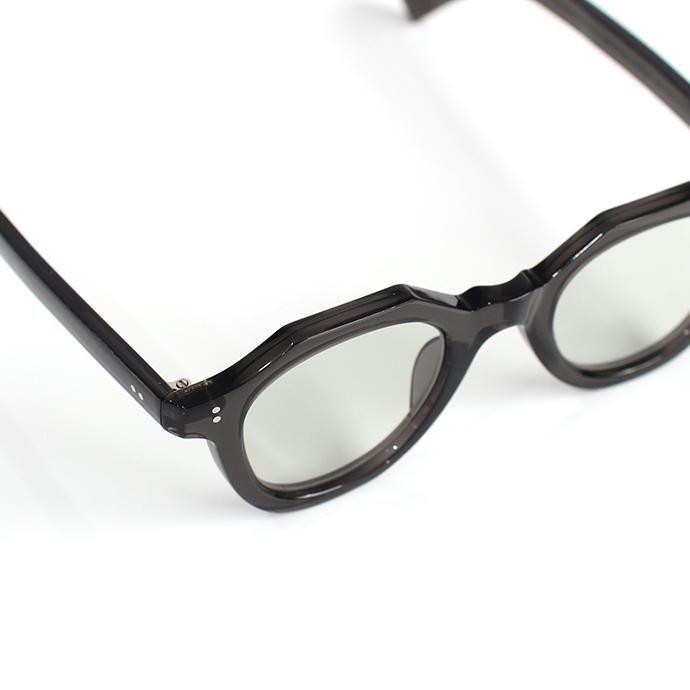 145837121 guepard / gp-02 - Grey グリーンレンズ 02