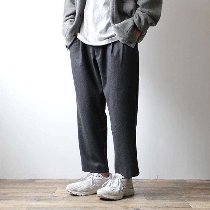 145933404 CEASTERS / 2P Easy Wool Trousers - Charcoal 2タックウールイージートラウザーズ 02