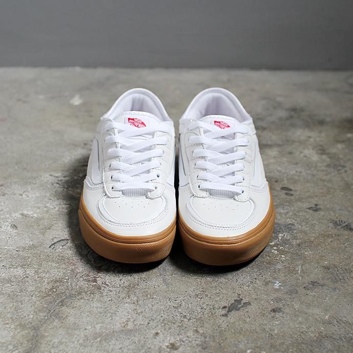 146108335 VANS / Rowley Classic - True White/Gum ヴァンズ ローリークラシック VN0A4BTTTRK 02
