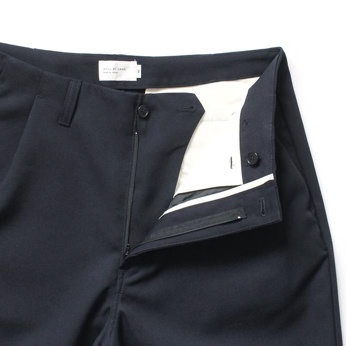 146404329 STILL BY HAND / PT0394 ウールワンタックスラックス - Navy 02