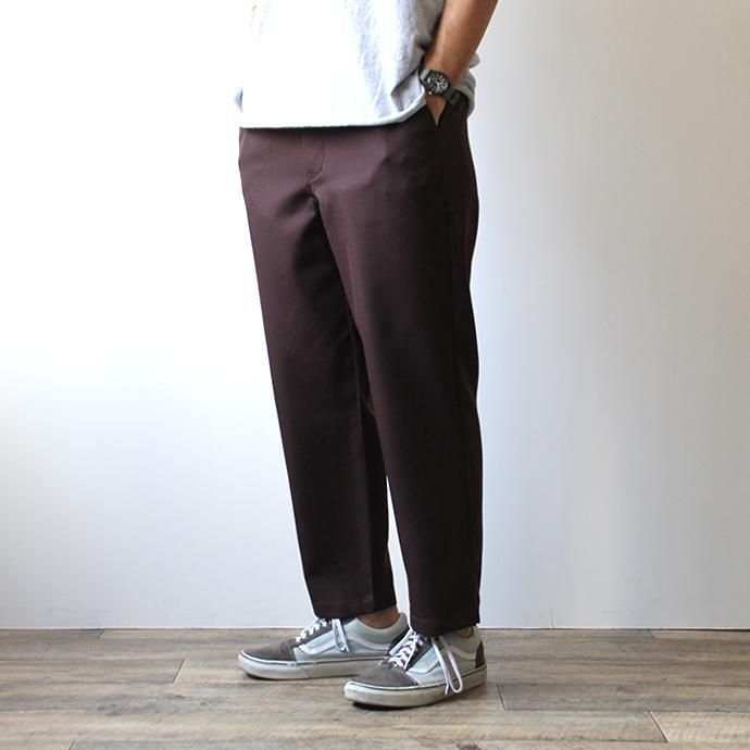 146404392 STILL BY HAND / PT0394 ウールワンタックスラックス - Mahogany 02