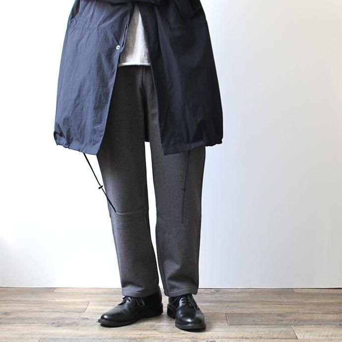146404720 STILL BY HAND / CS0294 スウェットパンツ - Charcoal 02