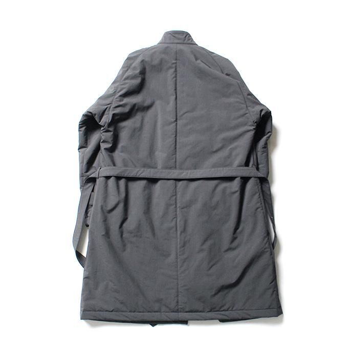 146550202 STILL BY HAND / CO0194 シンサレート中綿入りスタンドカラーコート - Charcoal 02