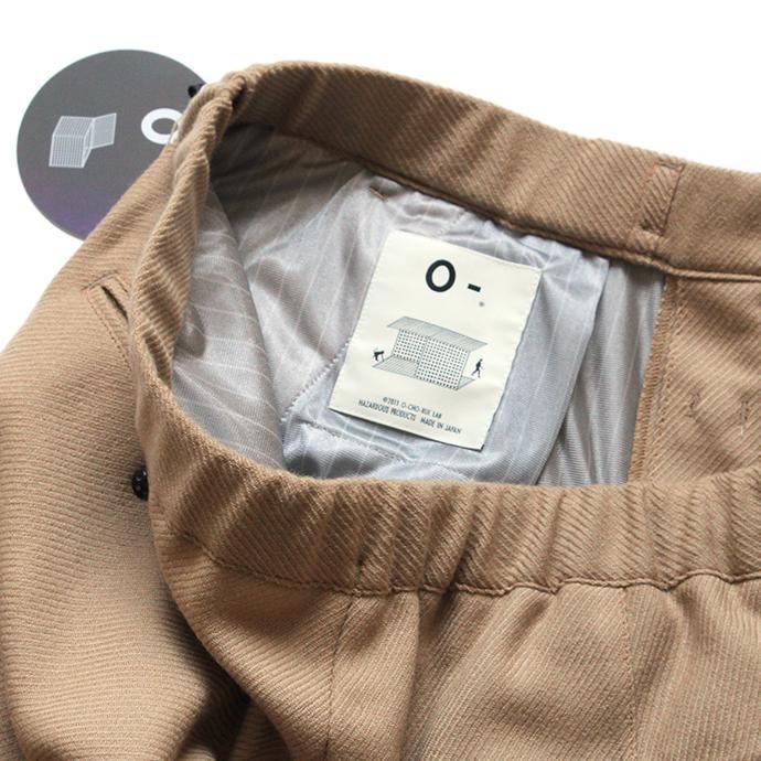 146577886 O-(オー)/ EASY TROUSERS イージートラウザーズ 20W-09 - Camel 02