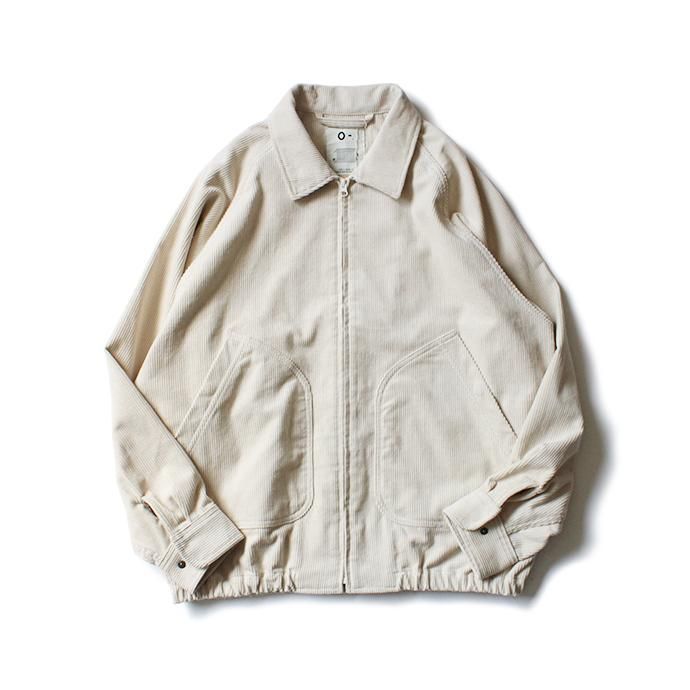 146731714 O-(オー)/ CORDS HIGH-NECK BLOUSON コーデュロイブルゾン 20W-15 - Cream 02