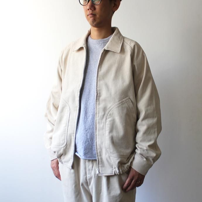 146731714 O-(オー)/ CORDS HIGH-NECK BLOUSON コーデュロイブルゾン 20W-15 - Cream 02