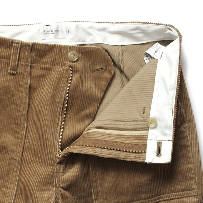 146733282 STILL BY HAND / PT0294 コーデュロイベイカーパンツ - Beige 02