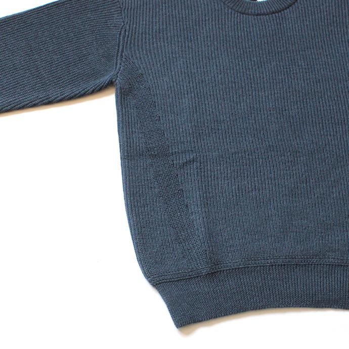 146845881 STILL BY HAND / KN0694 アルパカ混クルーネックセーター - Ink Blue 02
