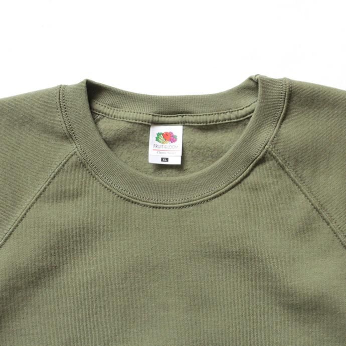 147902637 Fruit of the Loom Europe / Classic Raglan Sweat - Classic Olive 02