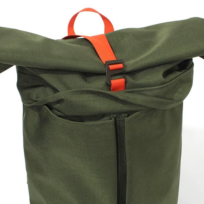 149219768 BRAASI INDUSTRY / LEVO - 25L Khaki/Orange 耐水ロールトップバックパック 02