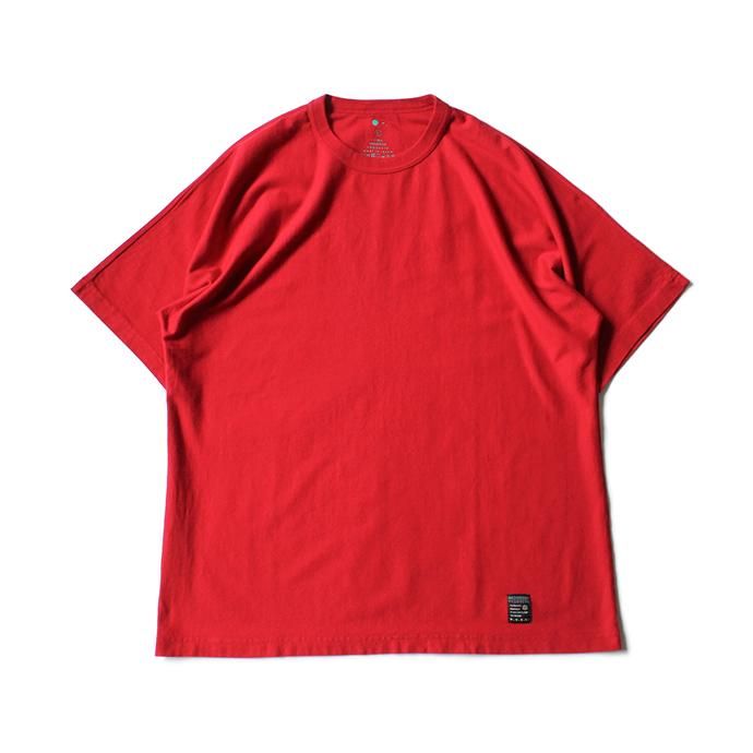 150856326 O-(オー)/ F.L.A.T. 半袖Tシャツ O-S-02 - Red<img class='new_mark_img2' src='//img.shop-pro.jp/img/new/icons47.gif' style='border:none;display:inline;margin:0px;padding:0px;width:auto;' /> 01