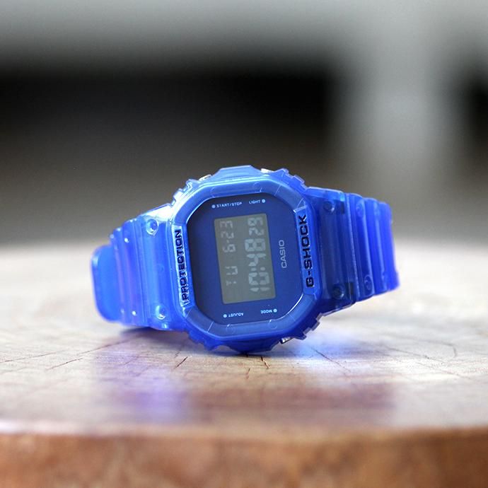 151906955 CASIO G-SHOCK / クリアスケルトンGショック DW-5600SB-2 ブルー 02