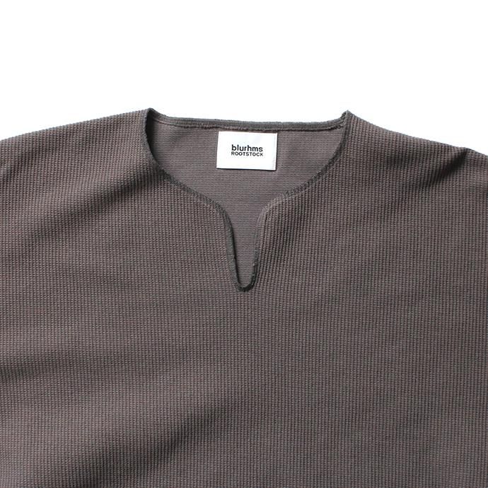 152342762 blurhms ROOTSTOCK / Rough & Smooth Thermal Over-Neck Loose Fit - Dark Grey ROOTS-RKAW19004F20 02