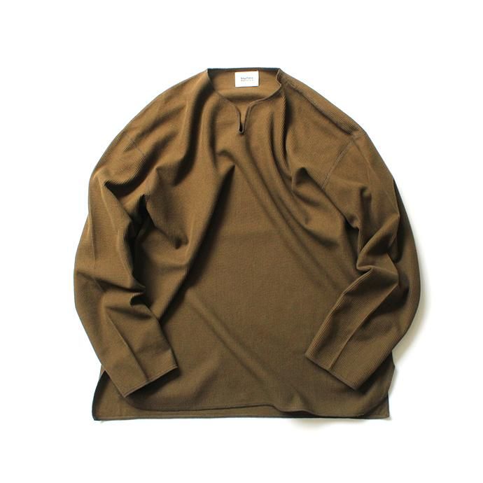 152342791 blurhms ROOTSTOCK / Rough & Smooth Thermal Over-Neck Loose Fit - Khaki Brown ROOTS-RKAW19004F20 01