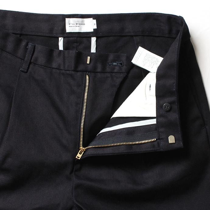 152532920 STILL BY HAND / DN0393 ワンタックデニムパンツ - Dark Navy 02