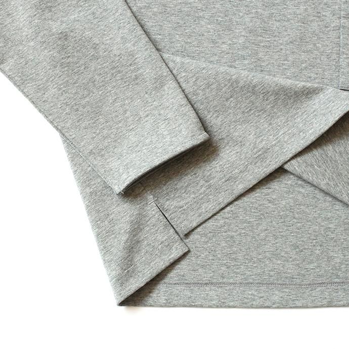 152755403 STILL BY HAND / CS03203 ポンチ素材 ビッグポケットカットソー - Grey 02