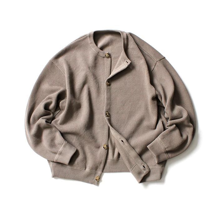 153611374 crepuscule / 2003-002 Moss stitch crew cardigan - Gray 鹿の子編みクルーネックカーディガン グレー<img class='new_mark_img2' src='//img.shop-pro.jp/img/new/icons47.gif' style='border:none;display:inline;margin:0px;padding:0px;width:auto;' /> 02
